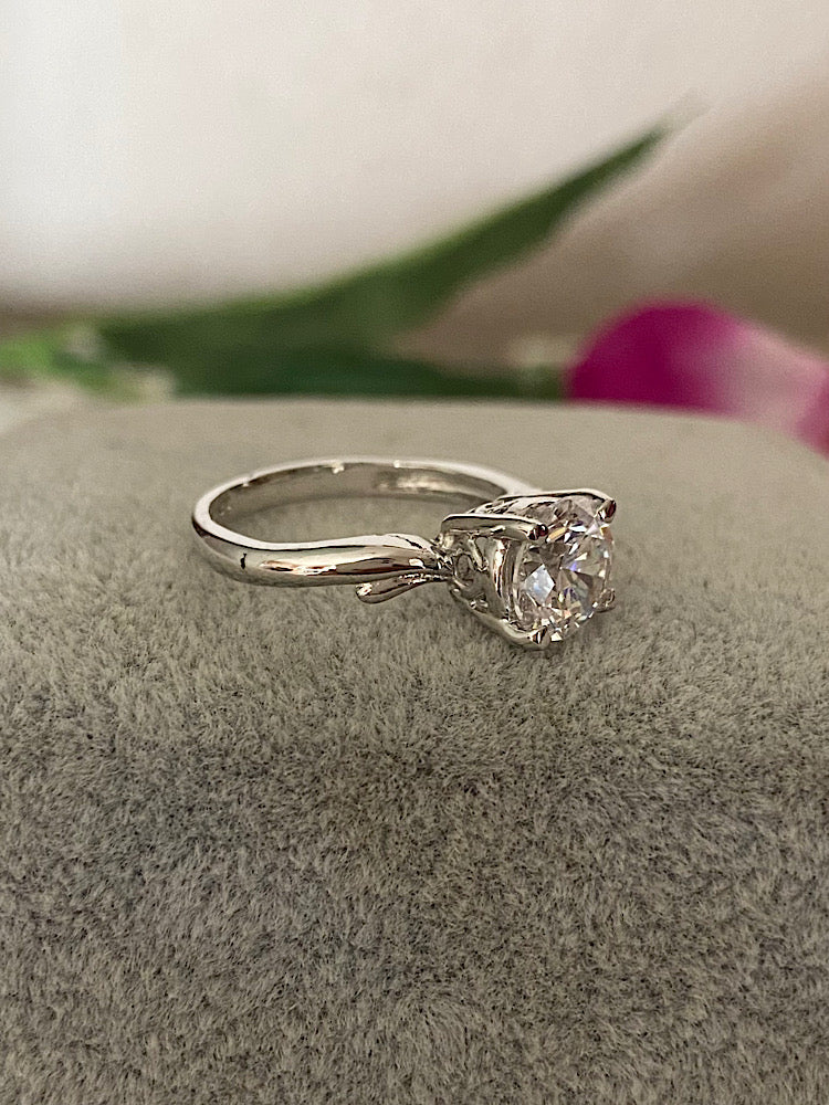 Round Solitaire Ring Sterling Silver