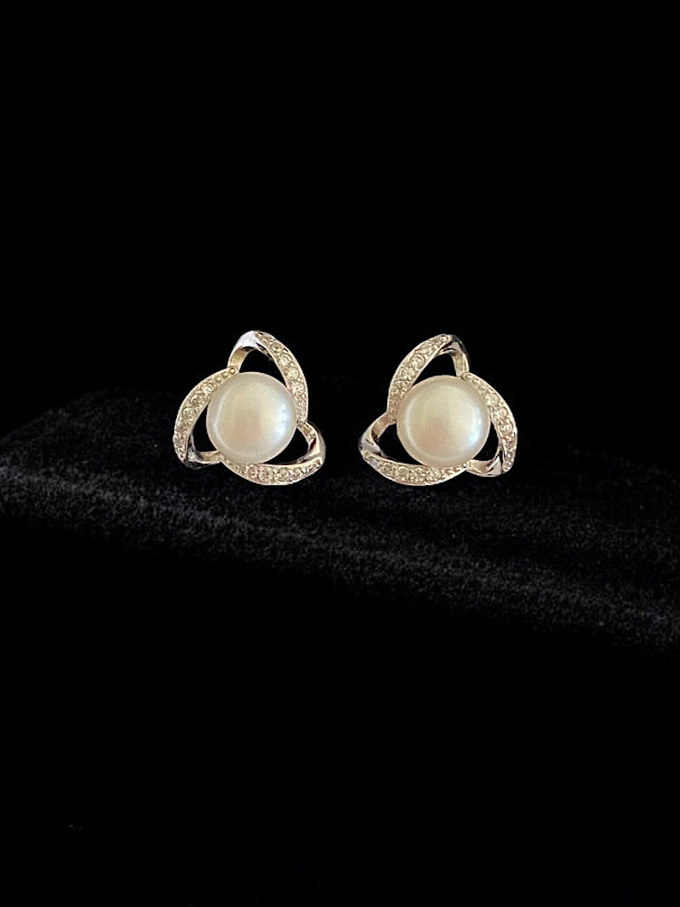 Trillion Pearl Design Sterling Silver Earrings