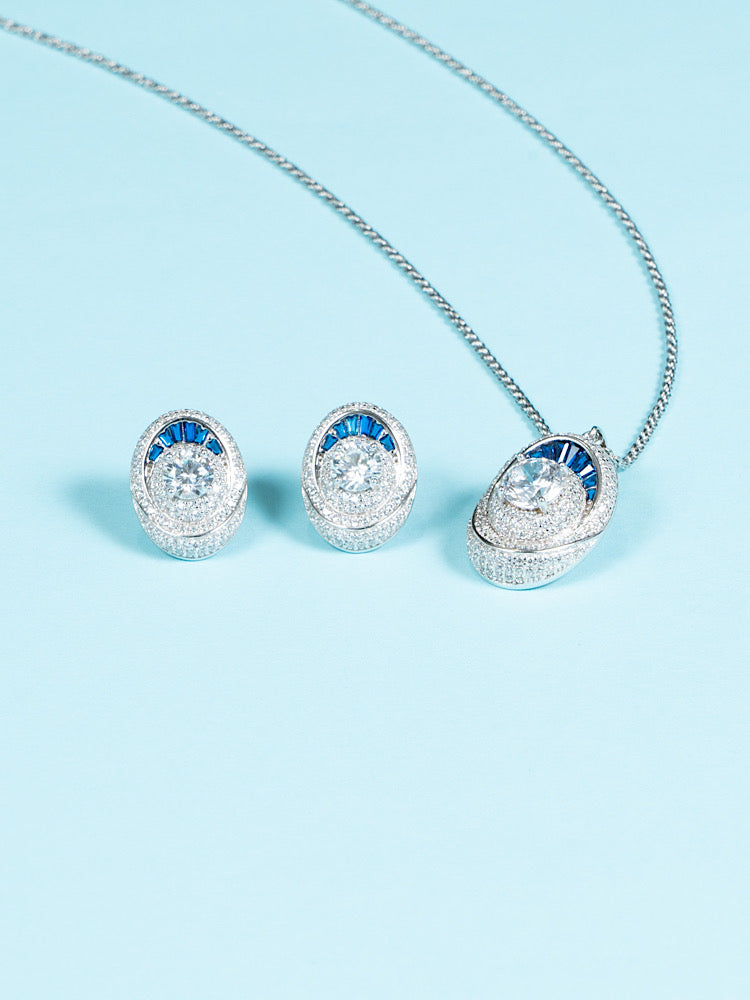 Silver Pendant Set With Solitaire & Blue Stone