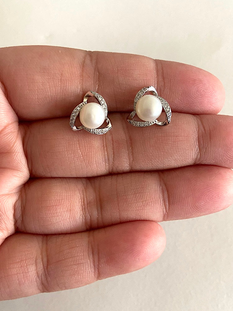 Trillion Pearl Design Sterling Silver Earrings