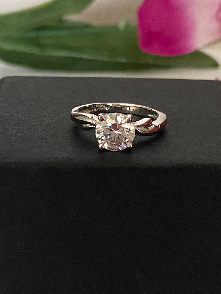 Round Solitaire Ring Sterling Silver