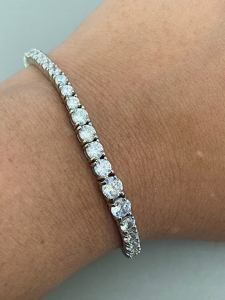 Silver Radiant Solitaire Tennis Bracelet