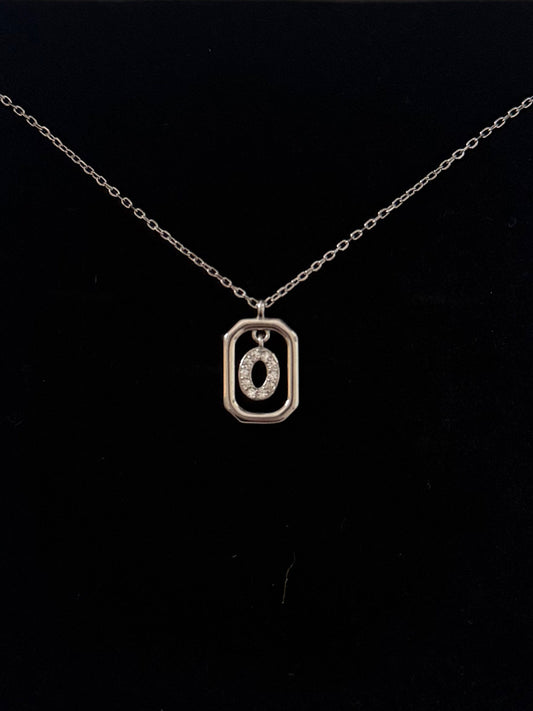 O Letter Pendant Necklace