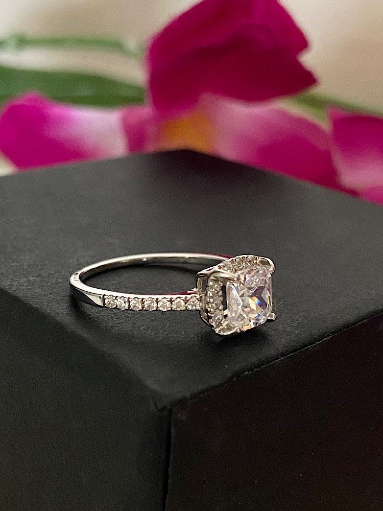 Solitaire Silver Ring