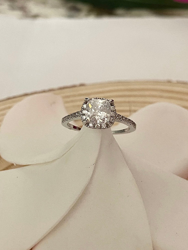 Solitaire Silver Ring