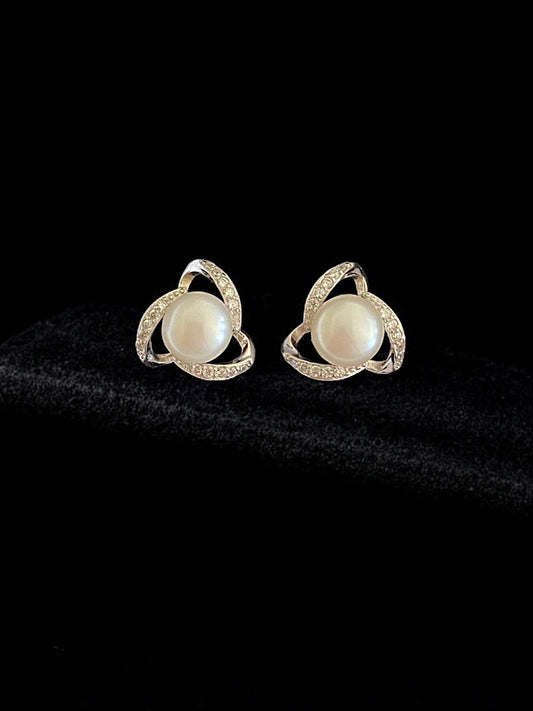 Trillion Pearl Design Sterling Silver Earrings