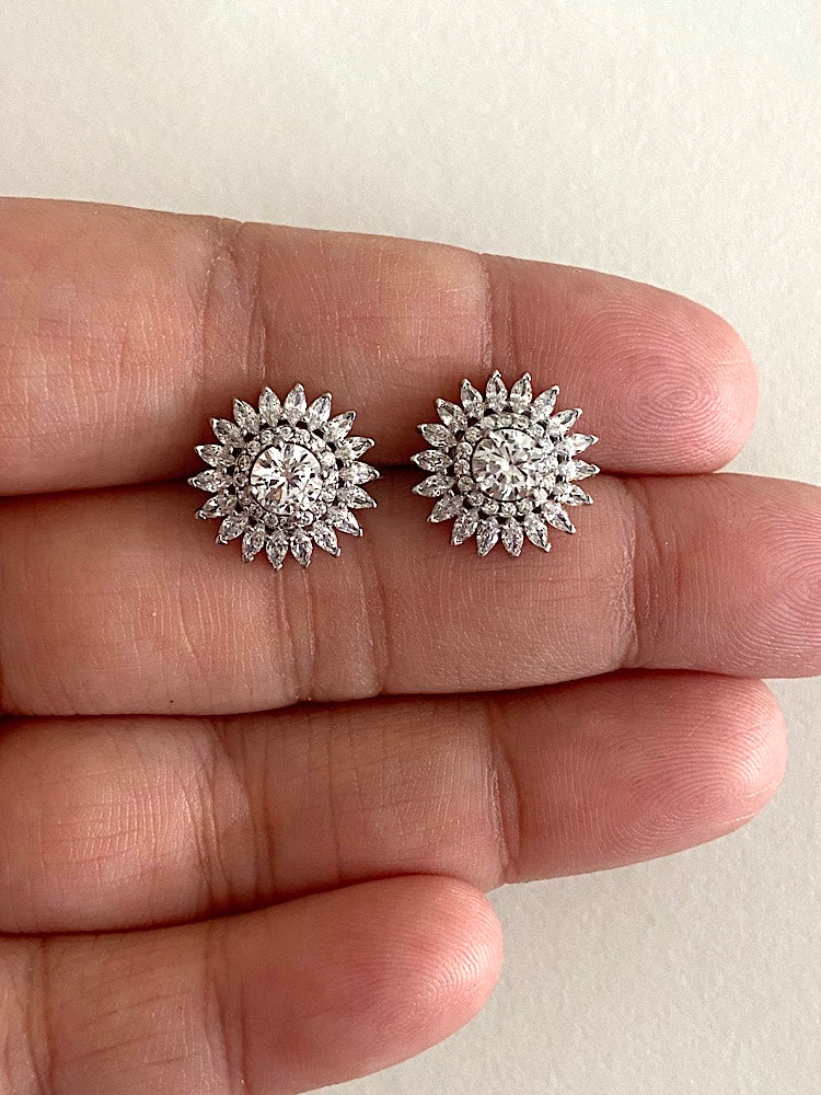 Sterling Silver Design Solitaire Studs