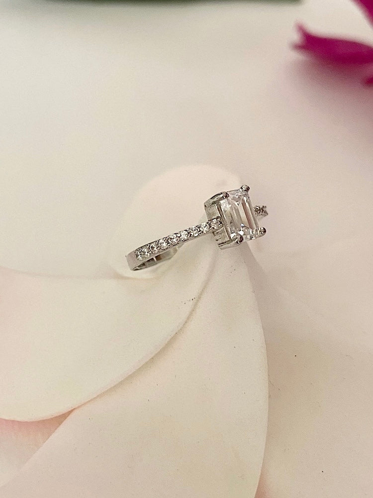 Emerald Solitaire Silver Ring